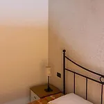 Guest house Caravaggio 3*