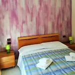 Guest house Caravaggio 3*