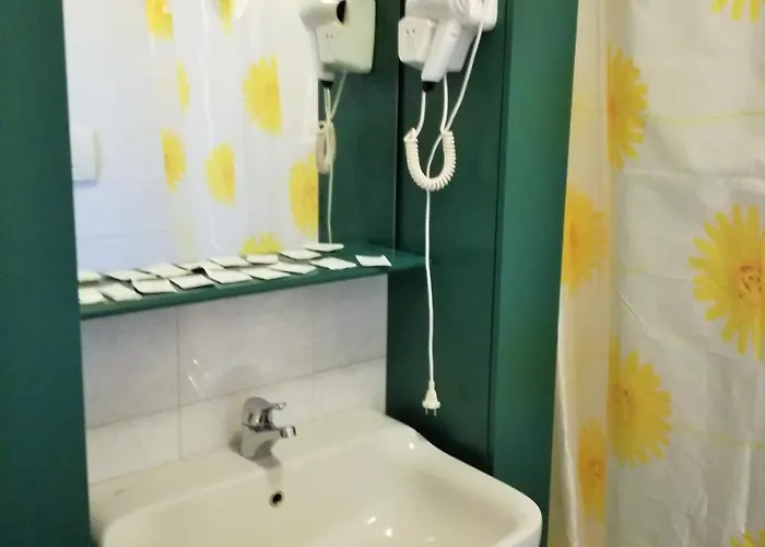 Caravaggio Guest house 3*